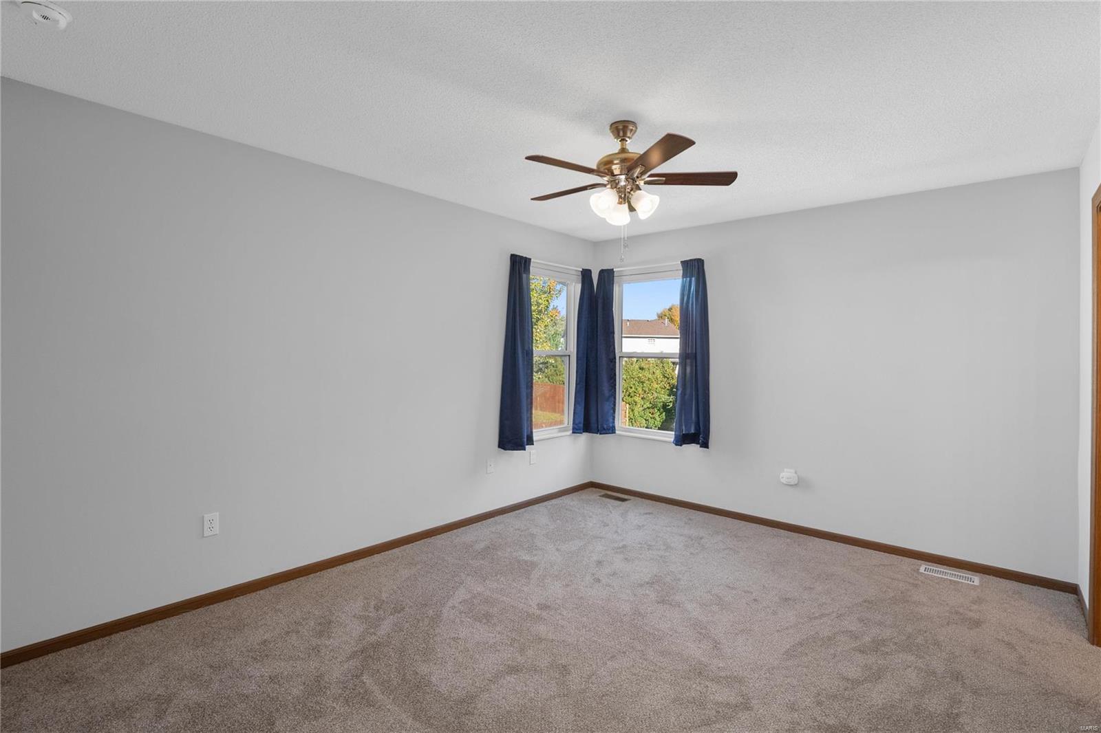 1512 Lincoln Farm Road O'Fallon, IL 62269 - Photo 12 of 34