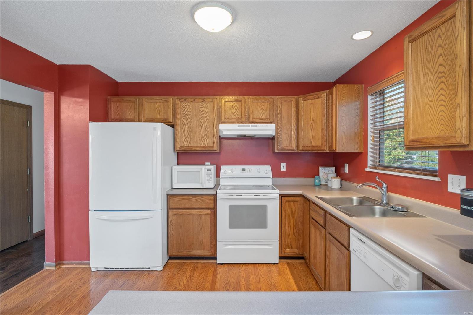 1512 Lincoln Farm Road O'Fallon, IL 62269 - Photo 5 of 34