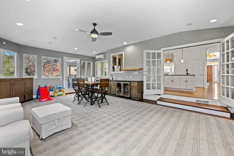 $1,100,000 | 4 Quail Covey Court, Reisterstown, MD 21136