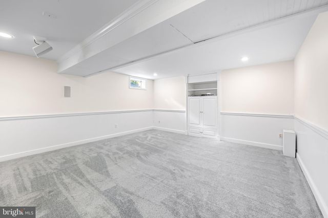 a view of a house with a big yard