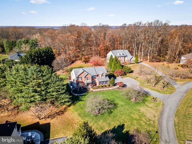$1,100,000 | 4 Quail Covey Court, Reisterstown, MD 21136