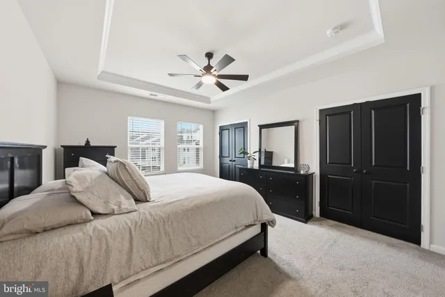 $487,990 | 18363 Reaper Hl Court, Triangle, VA 22172