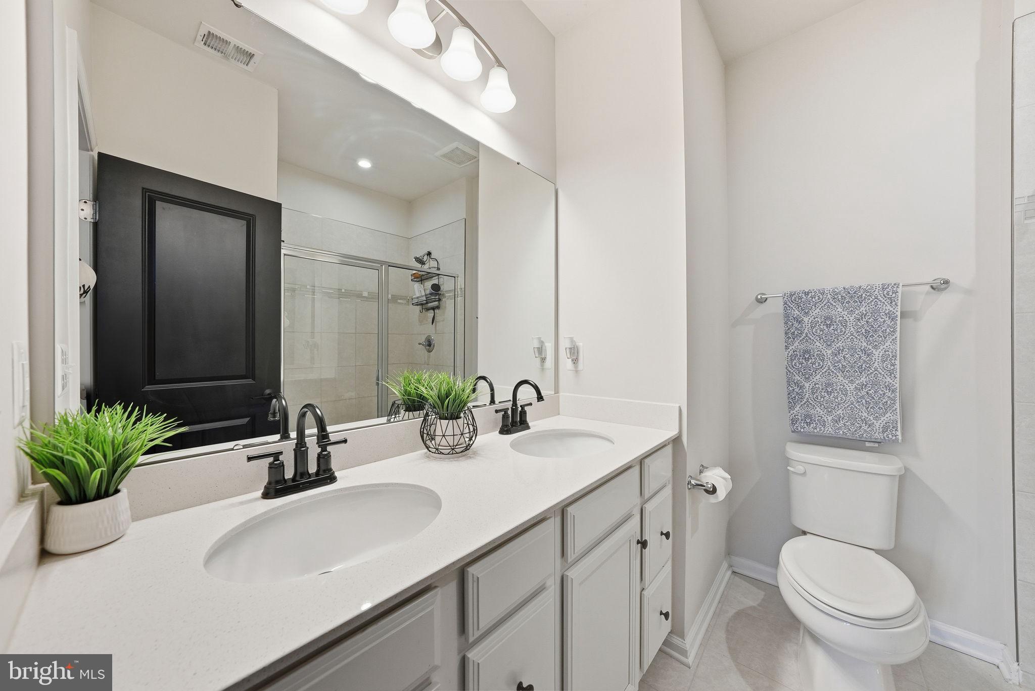 18363 Reaper Hl Court Triangle, VA 22172 - Photo 31 of 38