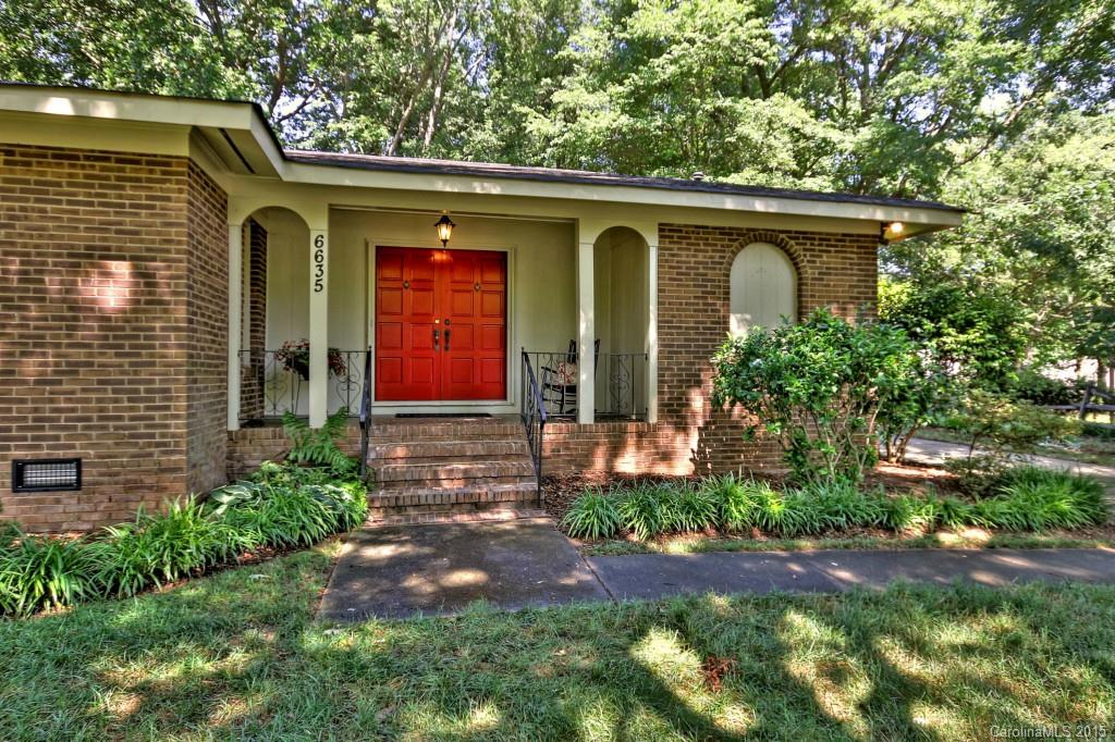 6635 Olde Savannah Road Charlotte, NC 28227 - Photo 3 of 24