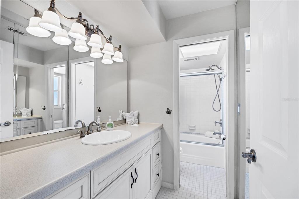 2321 Goya Drive Nokomis, FL 34275 - Photo 23 of 43