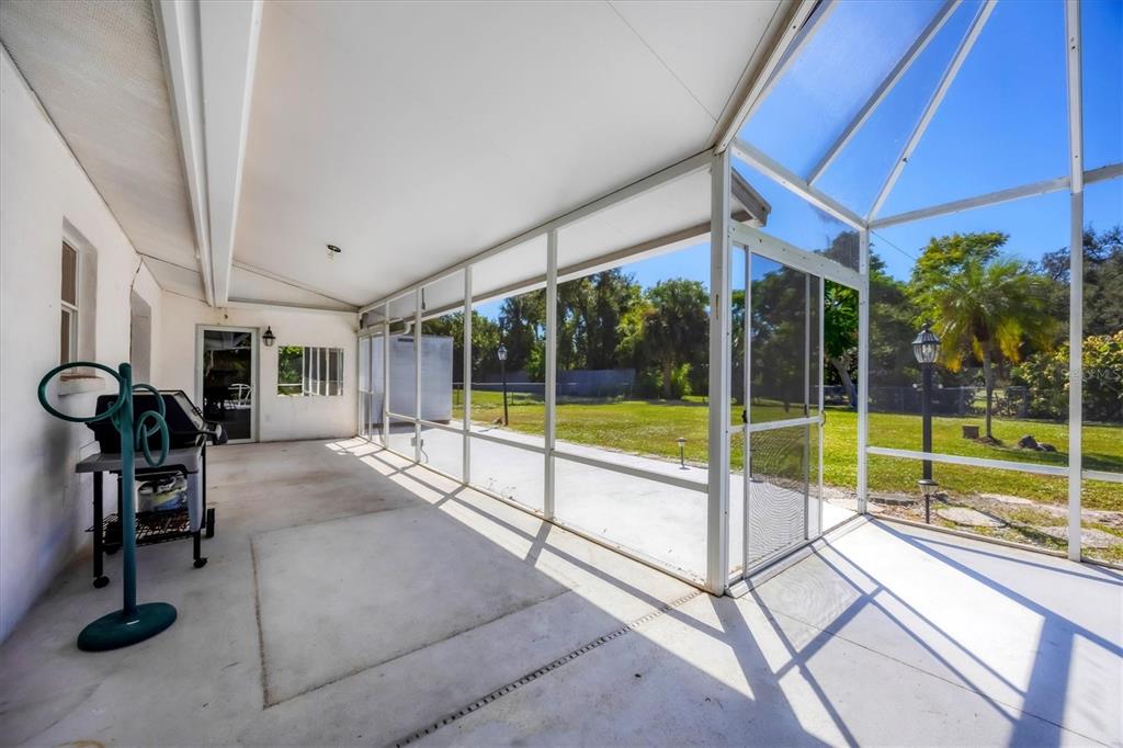 2321 Goya Drive Nokomis, FL 34275 - Photo 28 of 43