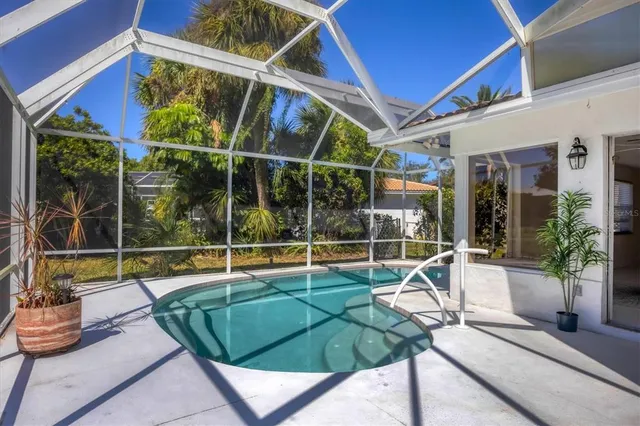 $425,000 | 2321 Goya Drive, Nokomis, FL 34275