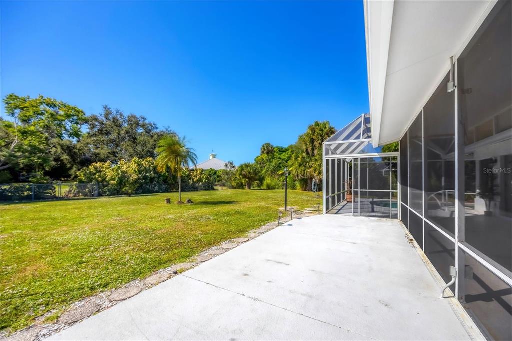 2321 Goya Drive Nokomis, FL 34275 - Photo 33 of 43