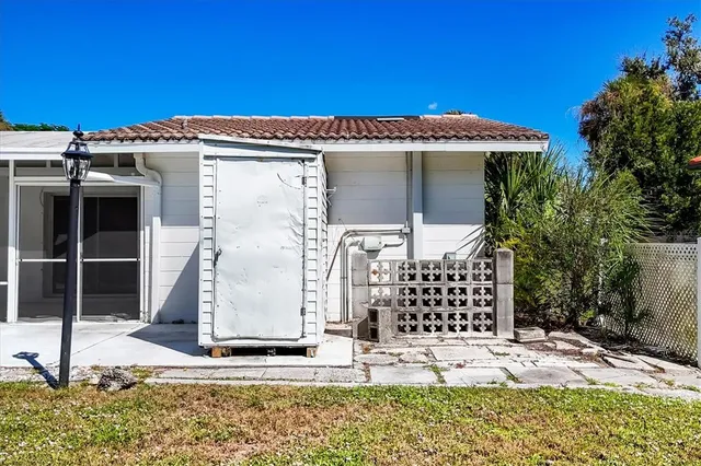 $425,000 | 2321 Goya Drive, Nokomis, FL 34275
