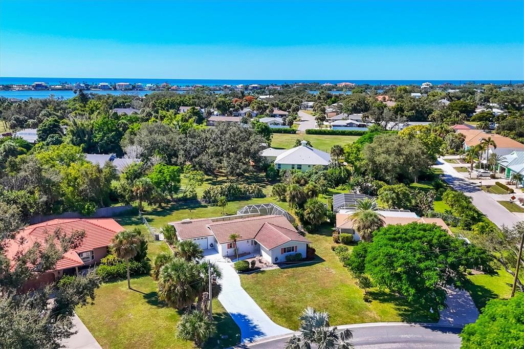 2321 Goya Drive Nokomis, FL 34275 - Photo 4 of 43