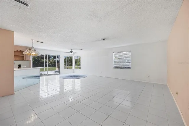 $425,000 | 2321 Goya Drive, Nokomis, FL 34275