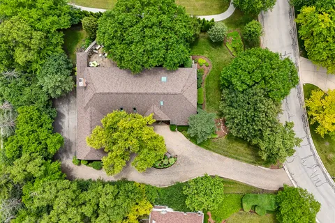 $1,598,000 | 6450 Manor Drive, Burr Ridge, IL 60527