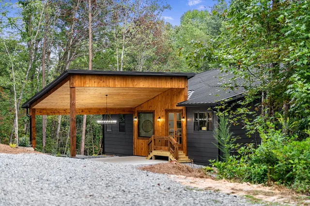 $849,000 | 40 Lees Ride, McCaysville, GA 30555