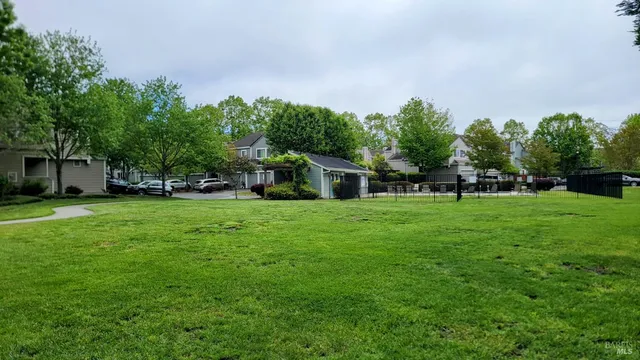 $3,800 | 1734 Zinfandel Drive, Petaluma, CA 94954