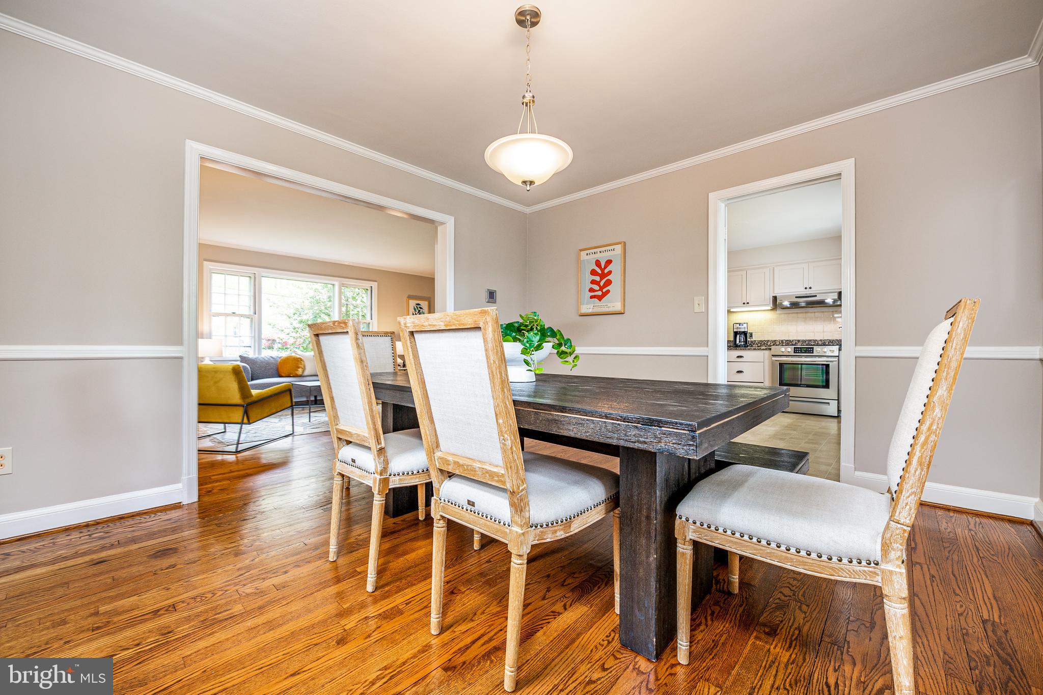 9914 Old Spring Road Kensington, MD 20895 - Photo 12 of 34 Gallery Image 12