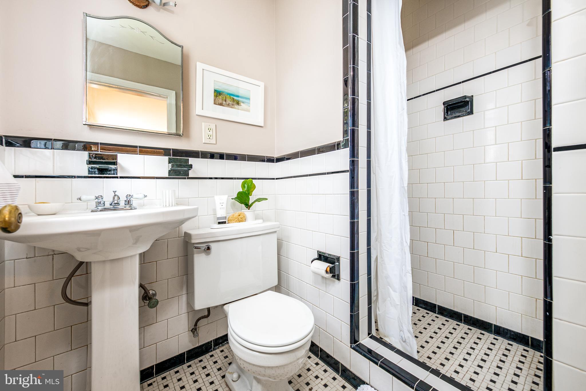 9914 Old Spring Road Kensington, MD 20895 - Photo 18 of 34 Primary ensuite bath