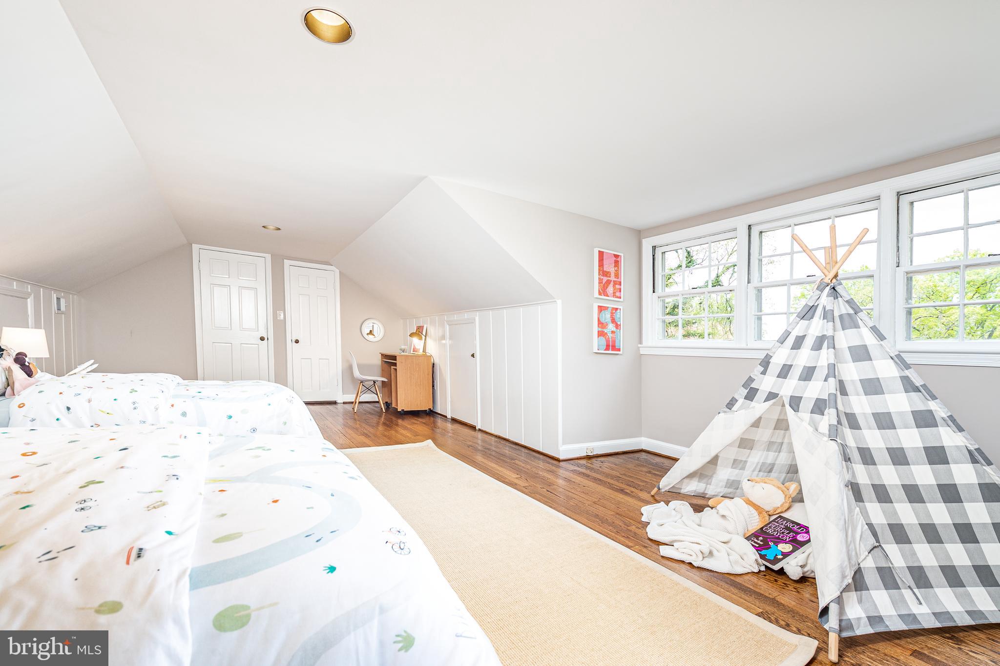 9914 Old Spring Road Kensington, MD 20895 - Photo 23 of 34 upper level bedroom