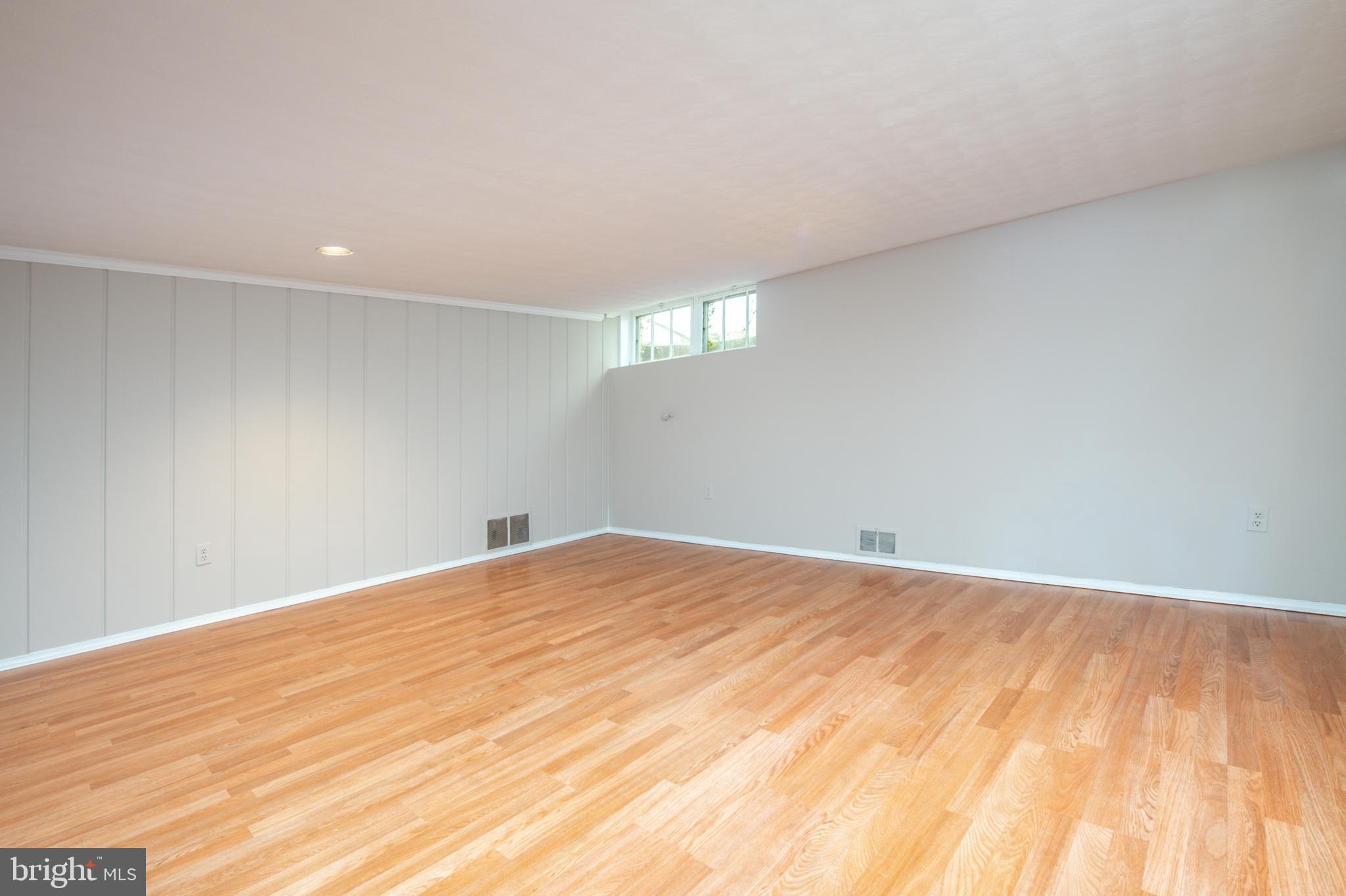9914 Old Spring Road Kensington, MD 20895 - Photo 30 of 34 Lower level office