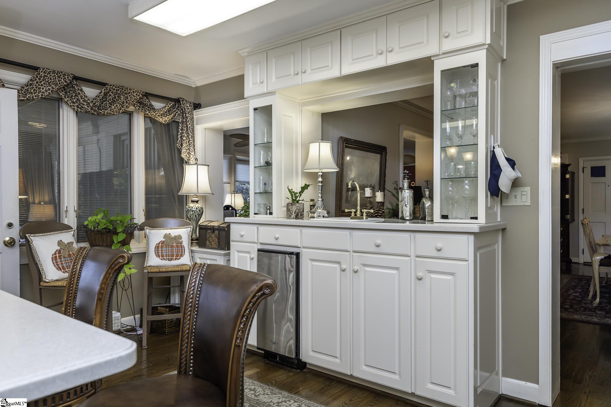 200 Lake Street Laurens, SC 29360 - Photo 12 of 35