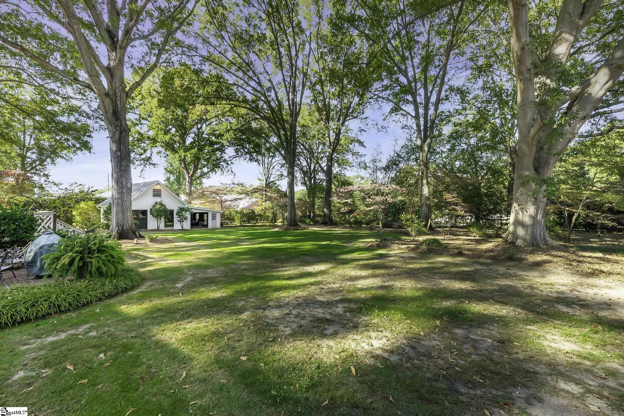 200 Lake Street Laurens, SC 29360 - Photo 30 of 35