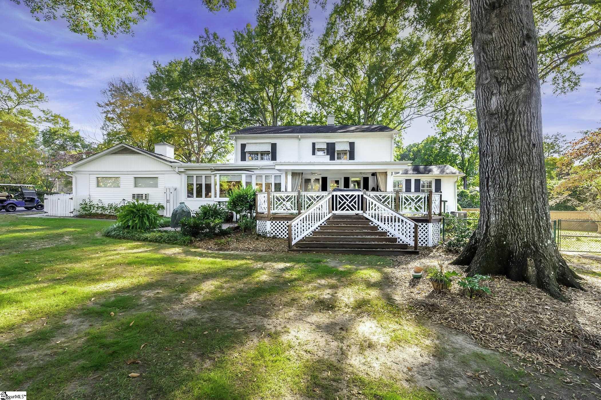 200 Lake Street Laurens, SC 29360 - Photo 3 of 35