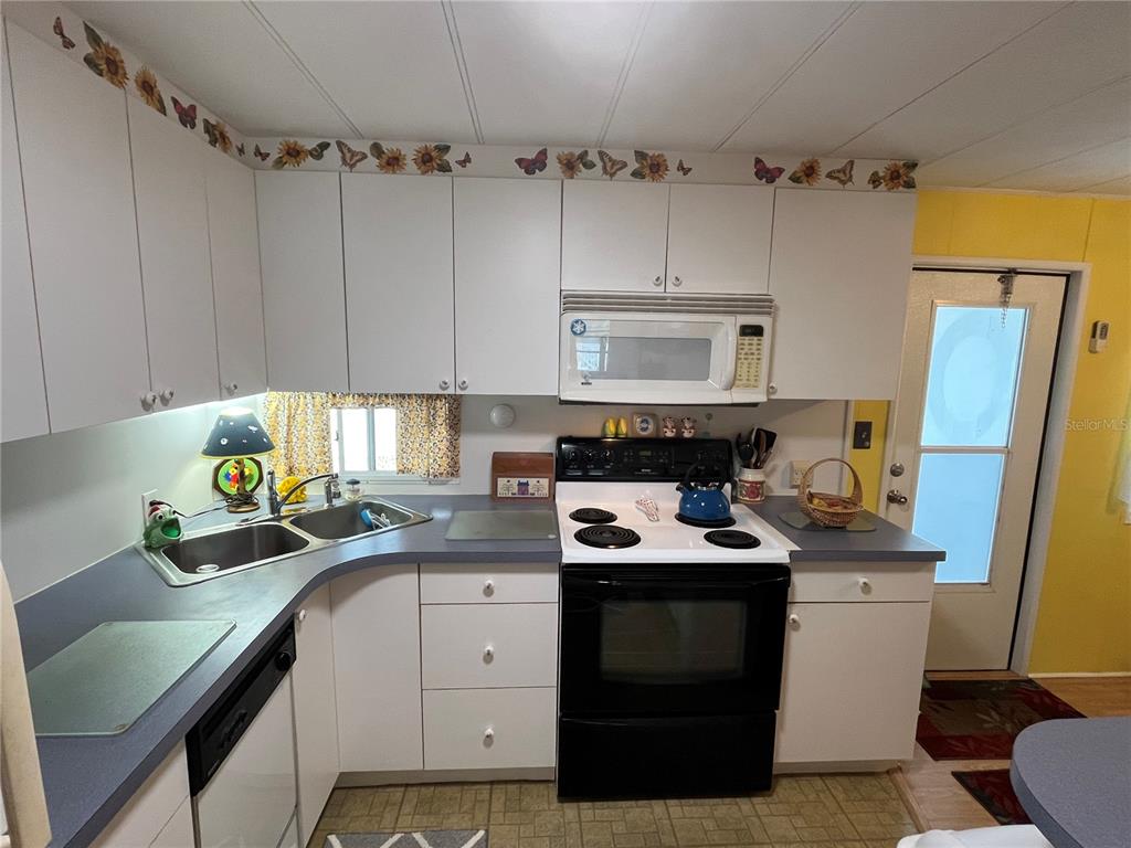 206 Roma Road Venice, FL 34285 - Photo 20 of 38