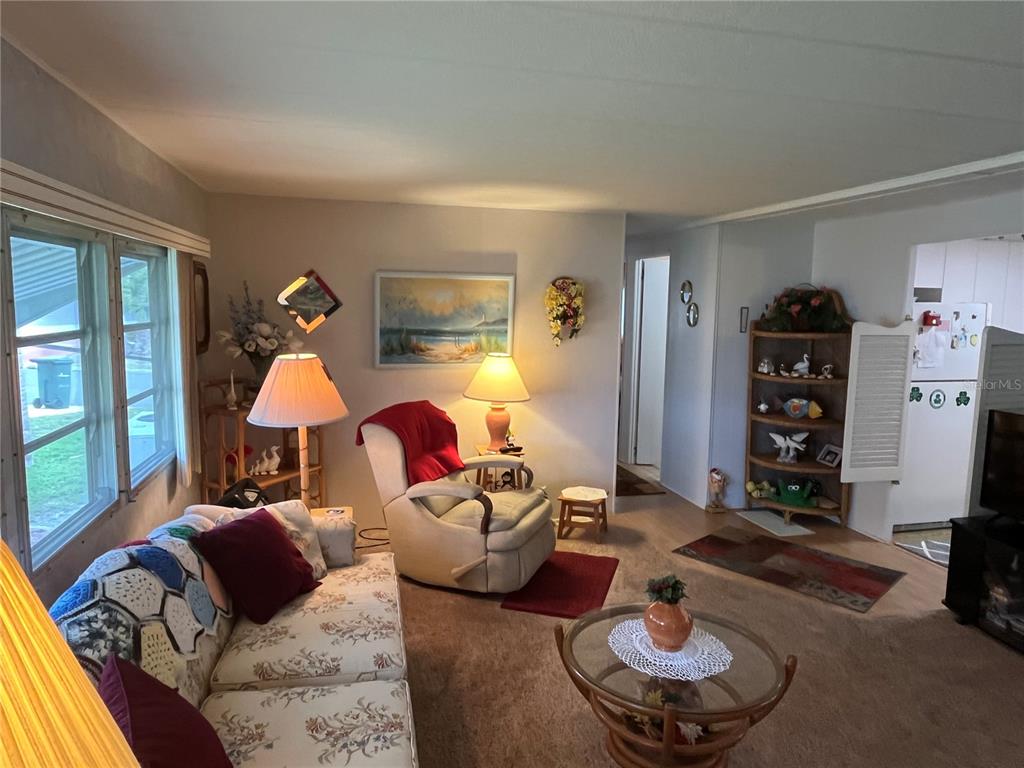 206 Roma Road Venice, FL 34285 - Photo 8 of 38