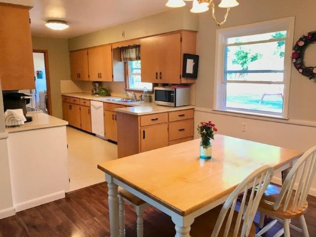 1254 Riley Street Hudsonville, MI 49426 - Photo 7 of 29 IMG_1769