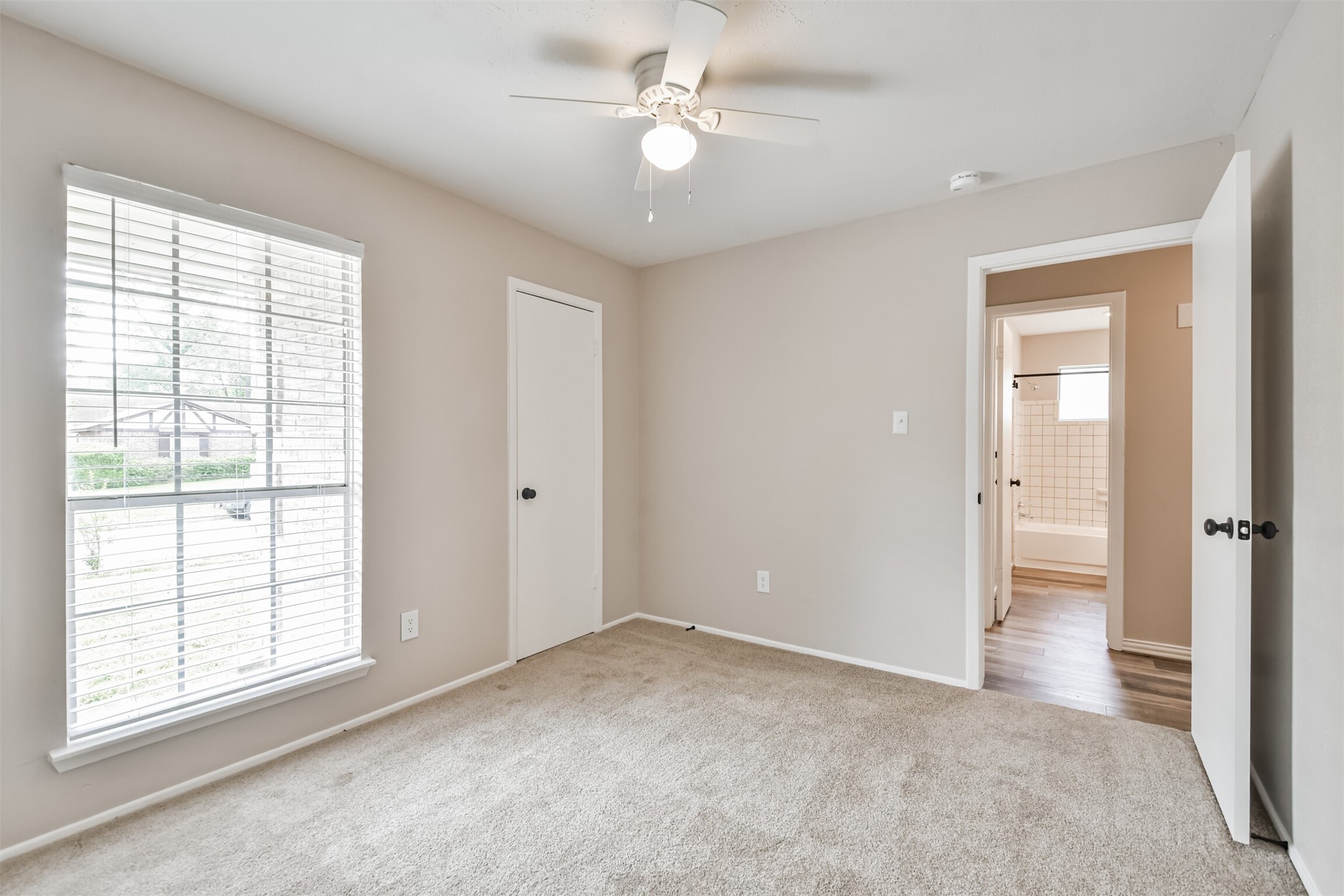 6103 Fallengate Drive Spring, TX 77373 - Photo 34 of 36 a view of an empty room with a window