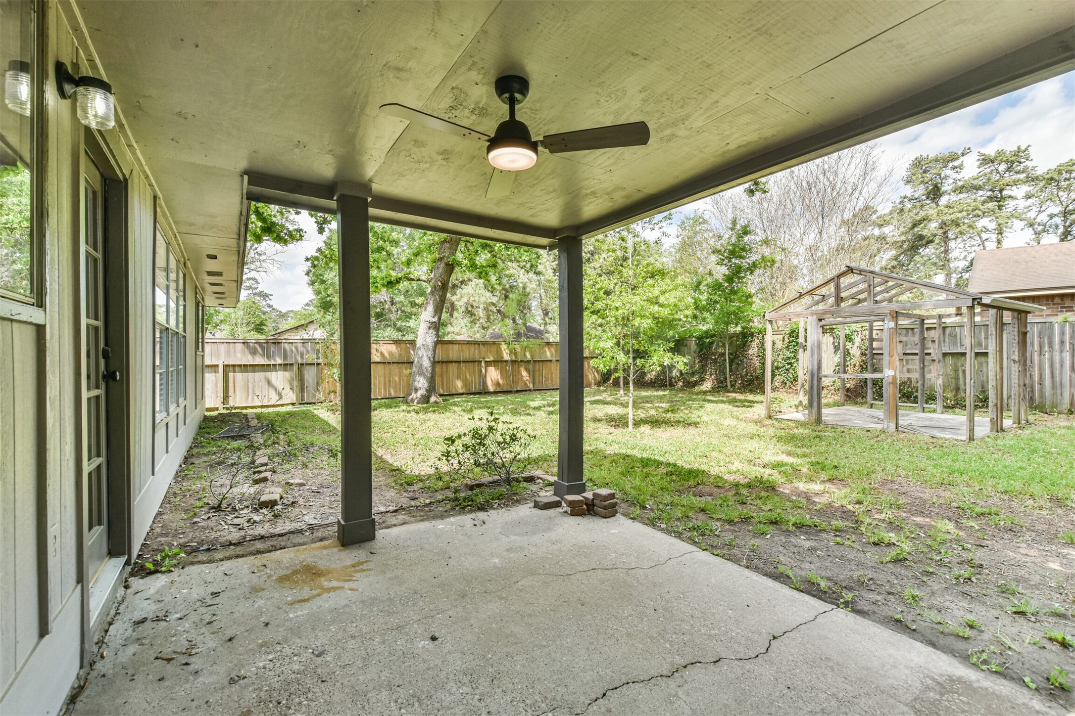 6103 Fallengate Drive Spring, TX 77373 - Photo 6 of 36