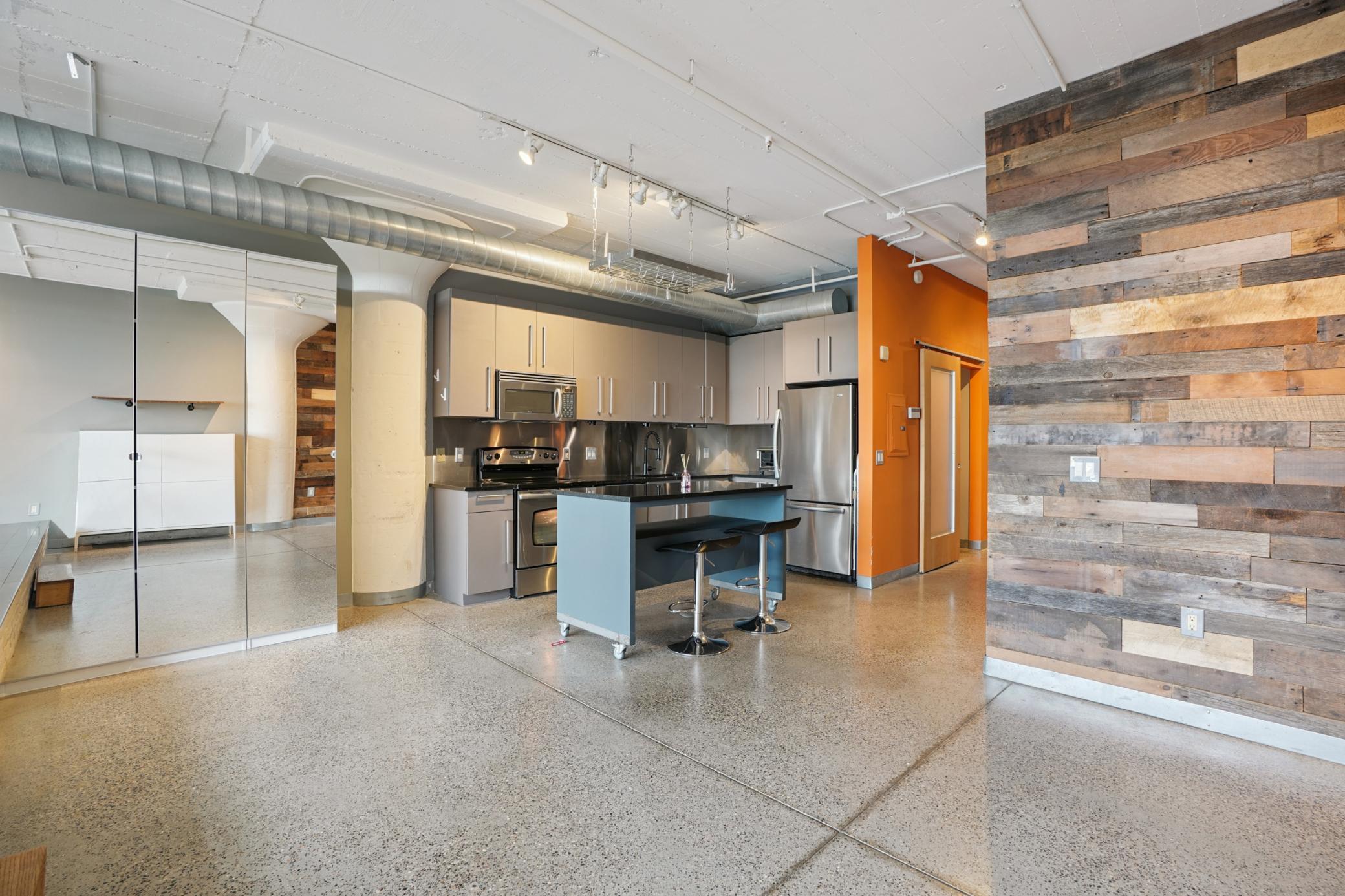 2929 Chicago Avenue, Unit 1002 Minneapolis, MN 55407 - Photo 9 of 27