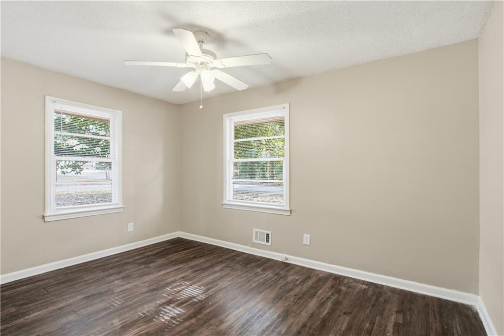 3094 Santa Monica Drive Decatur, GA 30032 - Photo 17 of 28