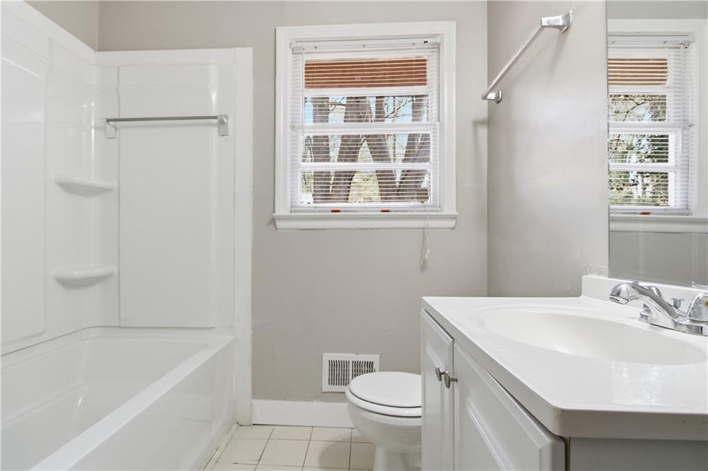 3094 Santa Monica Drive Decatur, GA 30032 - Photo 22 of 28