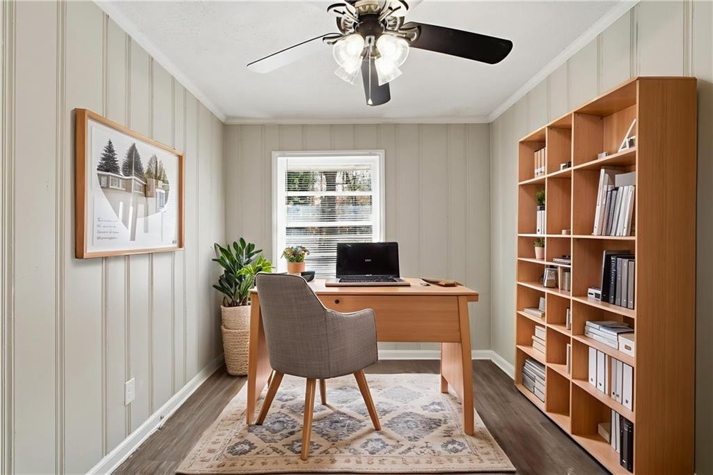 3094 Santa Monica Drive Decatur, GA 30032 - Photo 5 of 28