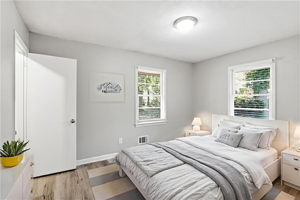 3094 Santa Monica Drive Decatur, GA 30032 - Photo 7 of 28