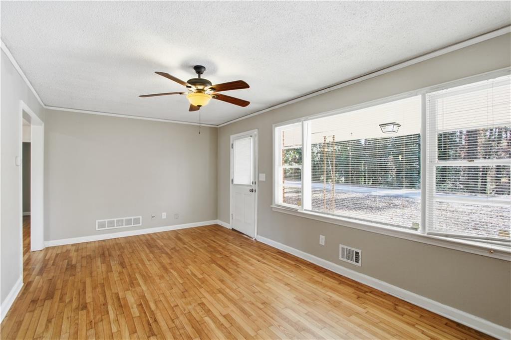 3094 Santa Monica Drive Decatur, GA 30032 - Photo 8 of 28