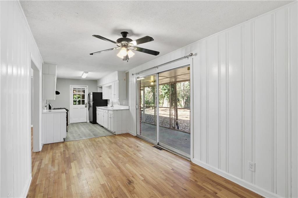 3094 Santa Monica Drive Decatur, GA 30032 - Photo 10 of 28