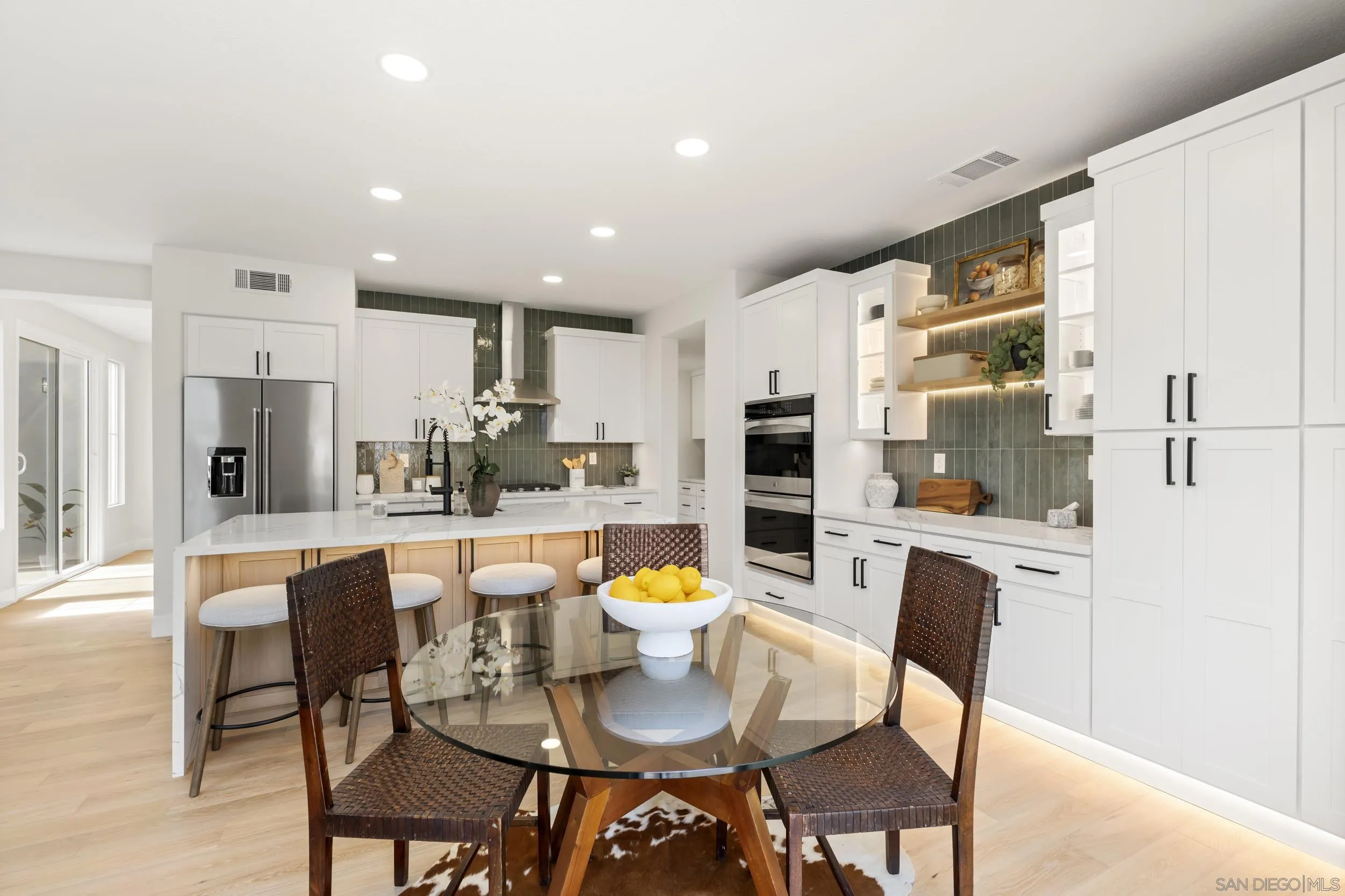 1557 Regatta Road Carlsbad, CA 92011 - Photo 21 of 72 Gallery Image 21