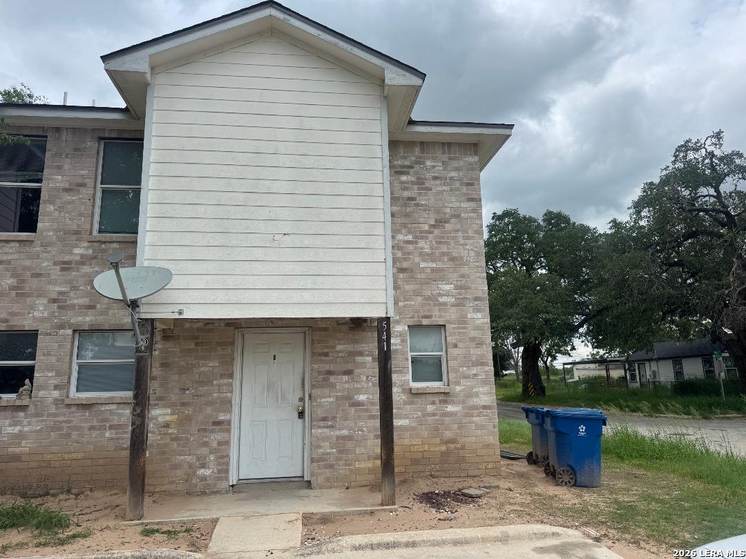 541 Dallas Street, Unit B Pleasanton, TX 78064 - Photo 1 of 1