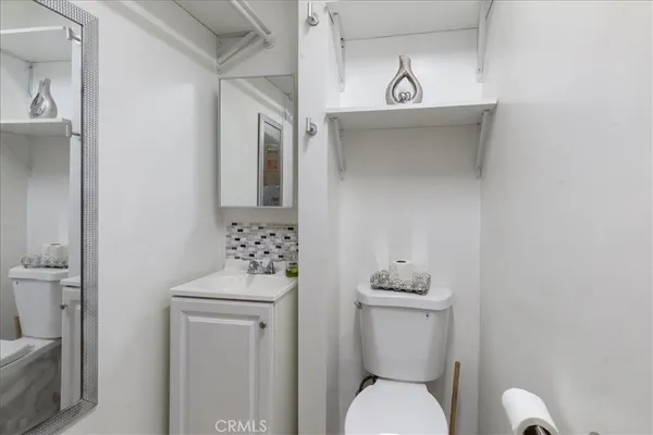 $875,000 | 3640 West 60th Street, Los Angeles, CA 90043