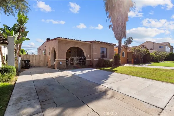 $875,000 | 3640 West 60th Street, Los Angeles, CA 90043
