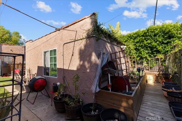 $875,000 | 3640 West 60th Street, Los Angeles, CA 90043