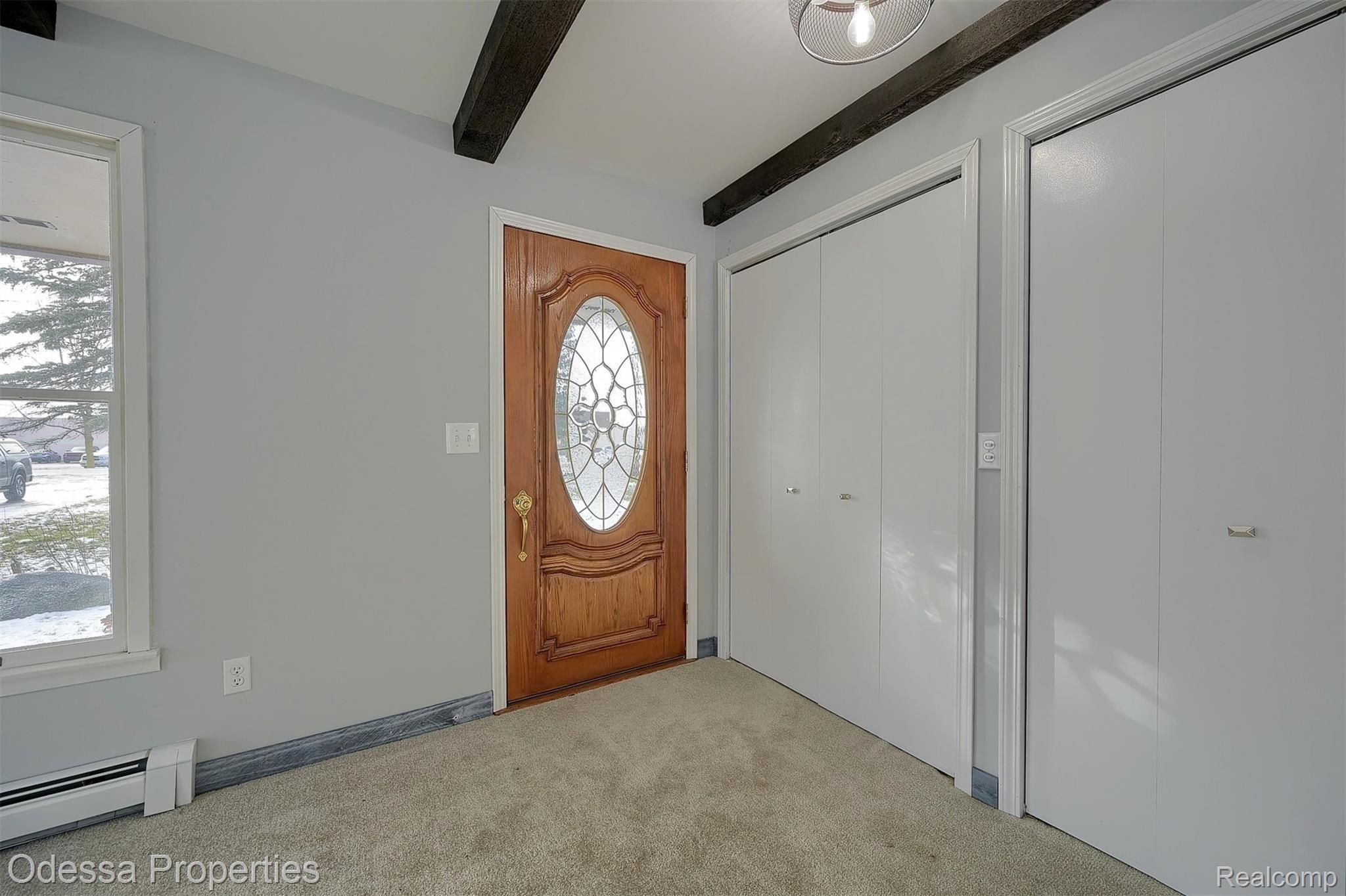 6-Foyer.jpg