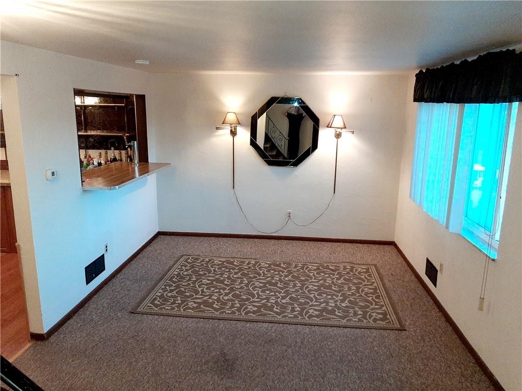 3728 Oakton Road Pittsburgh, PA 15227 - Photo 14 of 20 Gallery Image 14