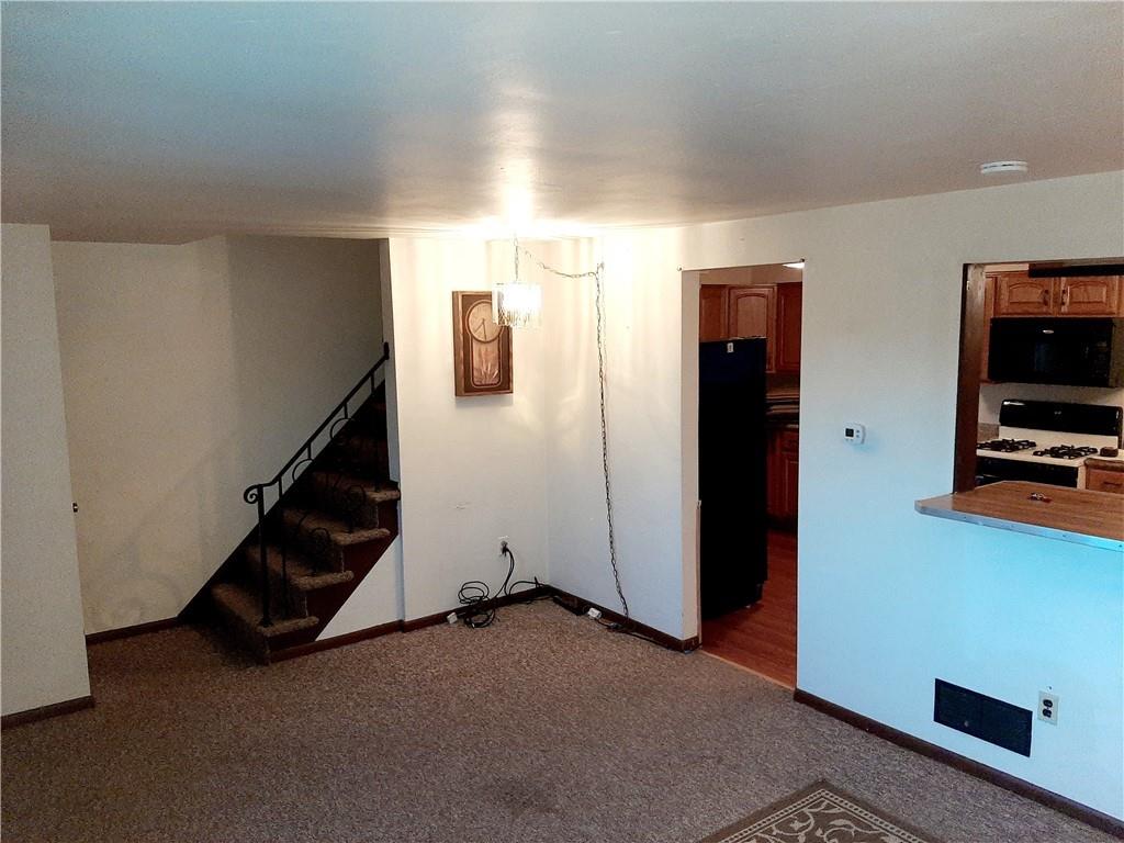 3728 Oakton Road Pittsburgh, PA 15227 - Photo 15 of 20 Gallery Image 15