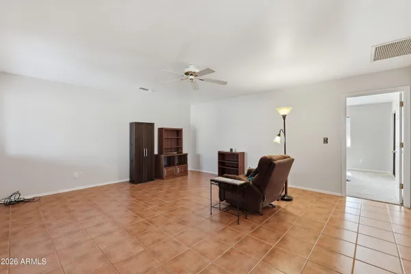 $174,500 | 2041 South Clubhouse Drive, Casa Grande, AZ 85194