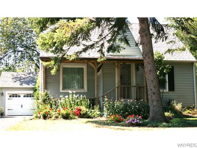 645 Harris Hill Road Lancaster, NY 14086 - Photo 1 of 1 Exterior Front