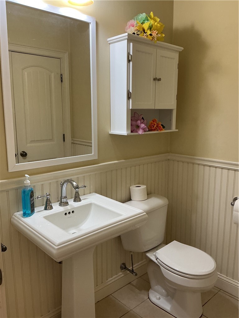 1032 West Shore Road Warwick, RI 02889 - Photo 23 of 48 Gallery Image 23
