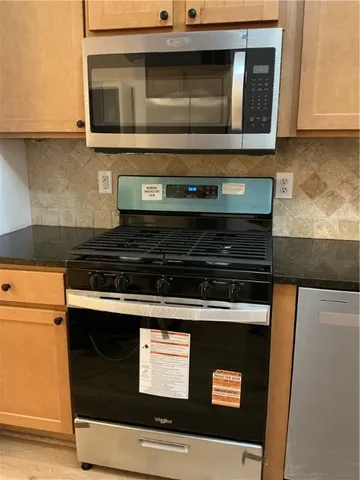 $349,900 | 1032 West Shore Road, Warwick, RI 02889