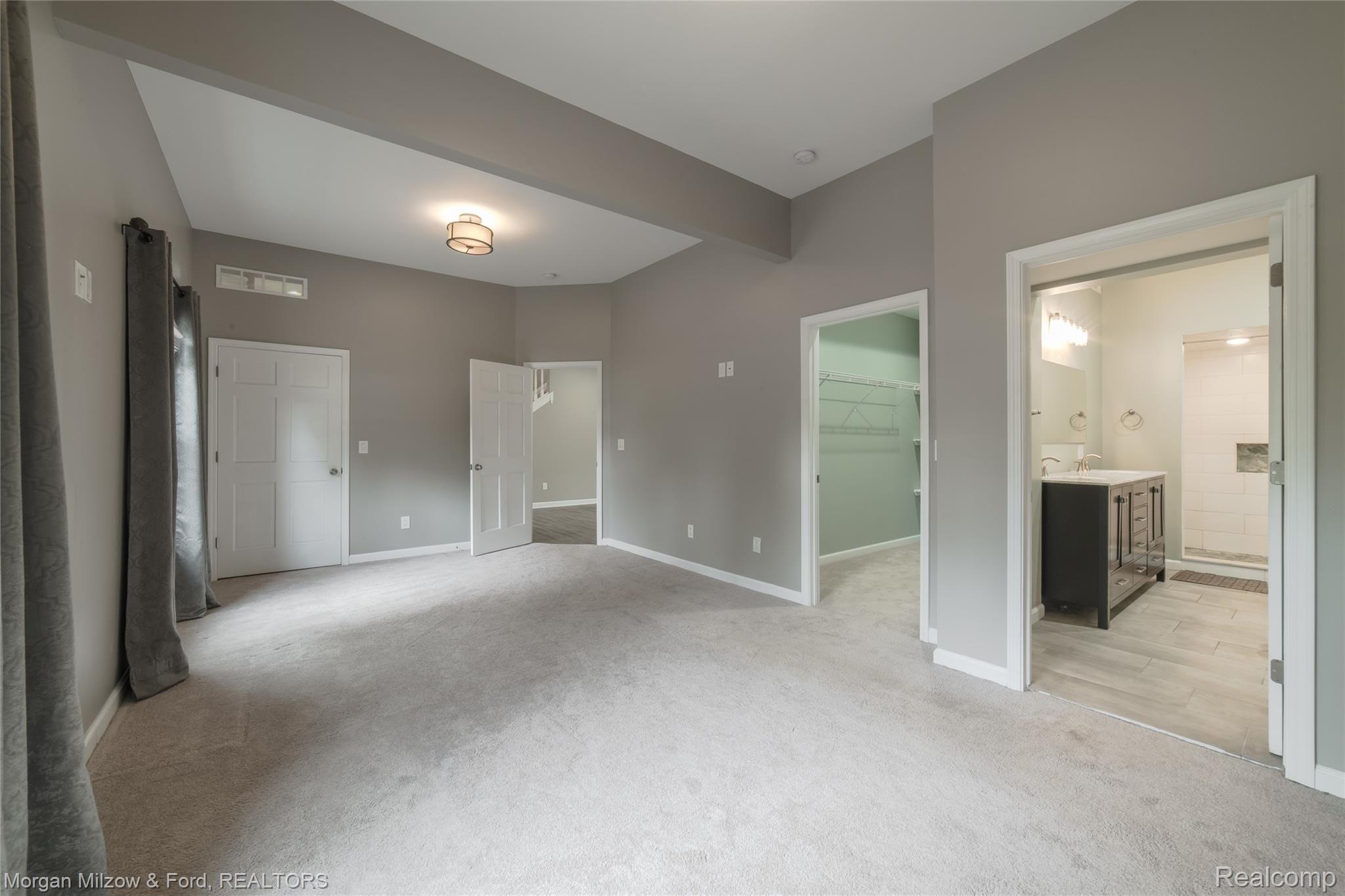 9519 Cedargrove Road Clarkston, MI 48348 - Photo 25 of 58 9515 Cedargrove-23.jpg